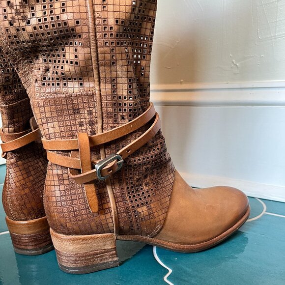 A.S. 98 Tall Perforated detailed Boots - Picture 7 of 14